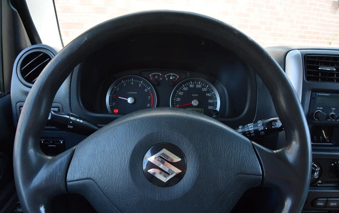 Suzuki Jimny cena 31900 przebieg: 190000, rok produkcji 2008 z Sandomierz małe 436